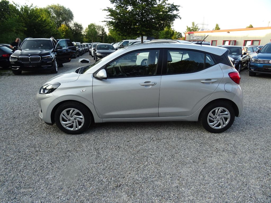 Hyundai i10 2022