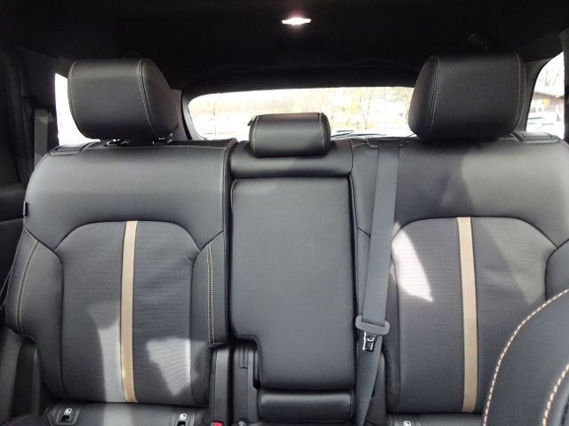 Mazda CX-80 2024