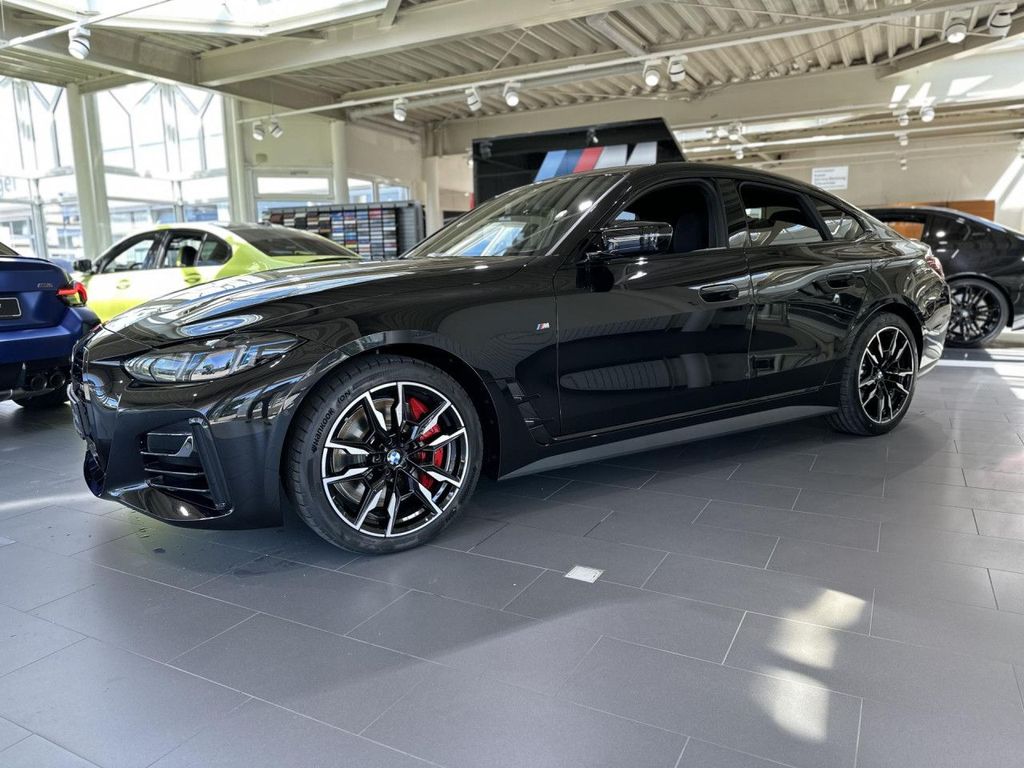 BMW M440
