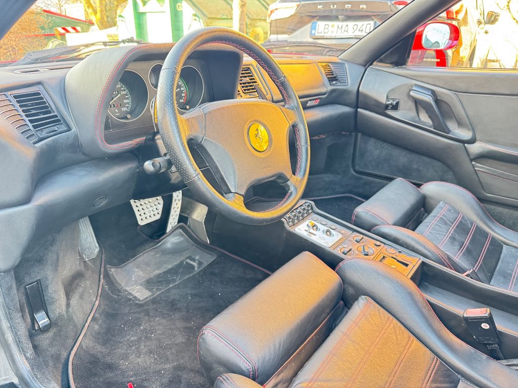 Ferrari F355 1998