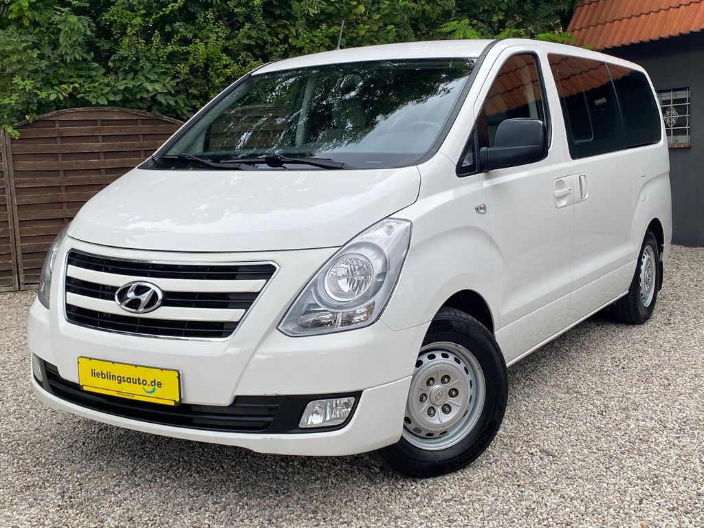 Hyundai H-1 2015