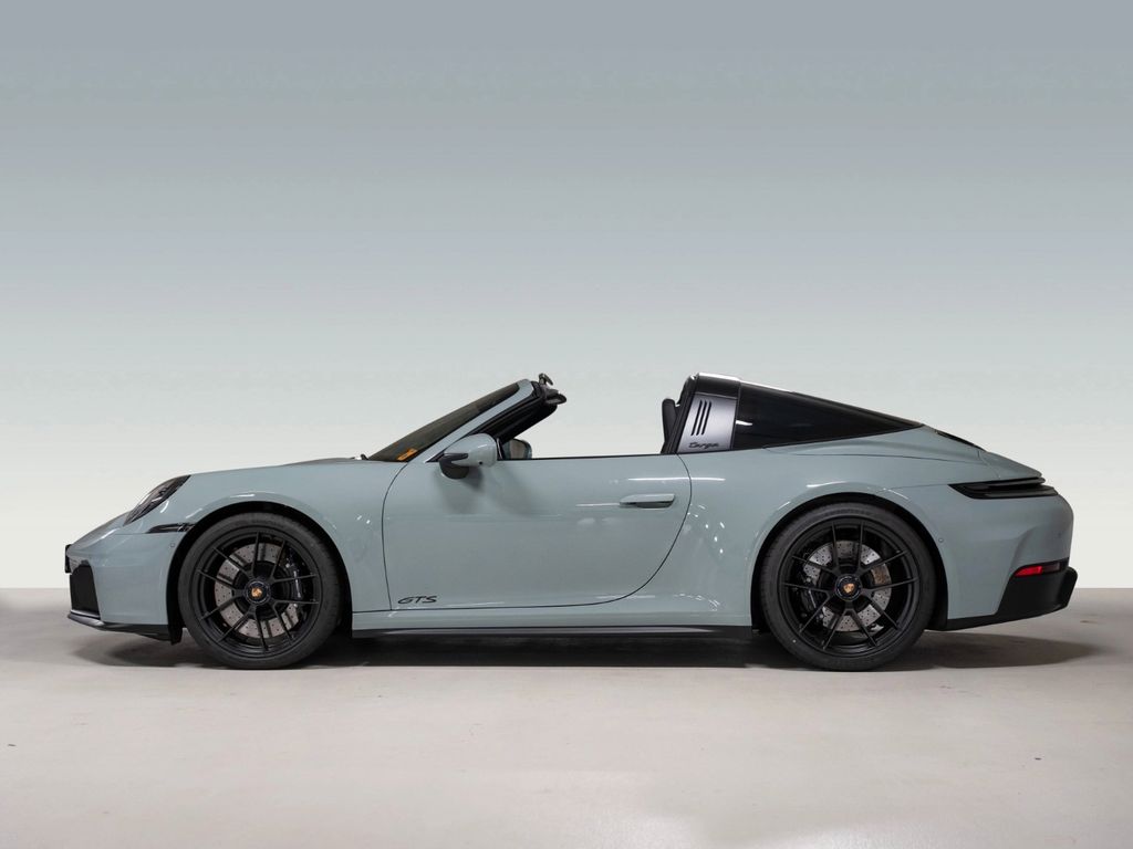 Porsche 992 2024
