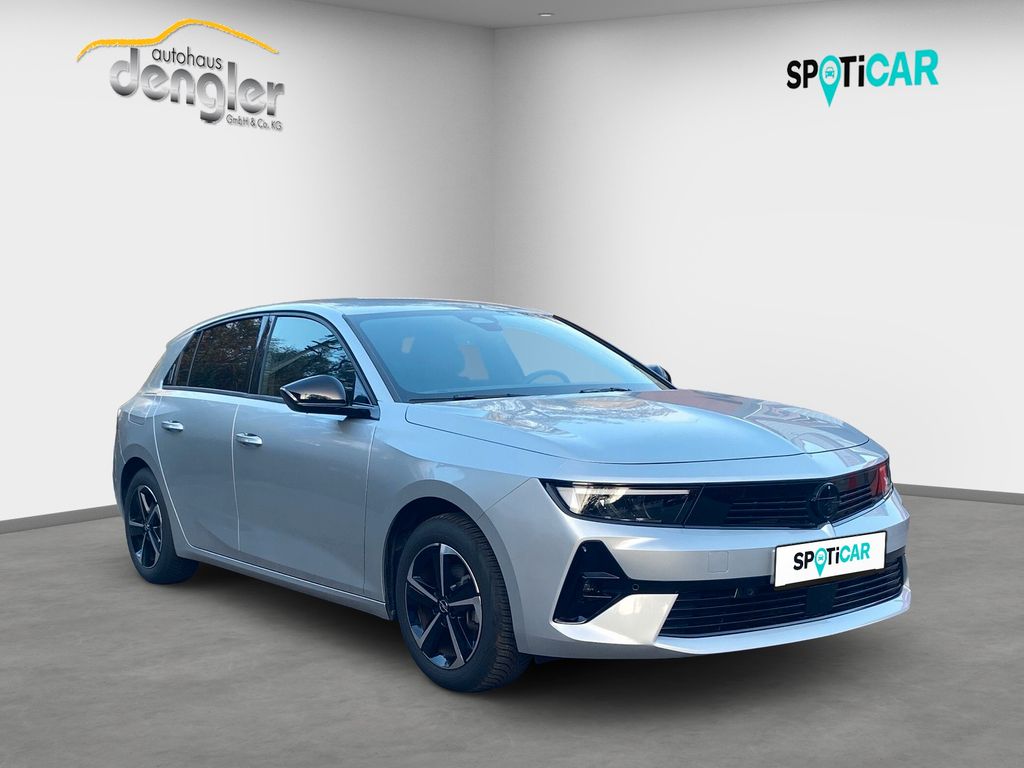 Opel Astra 2024