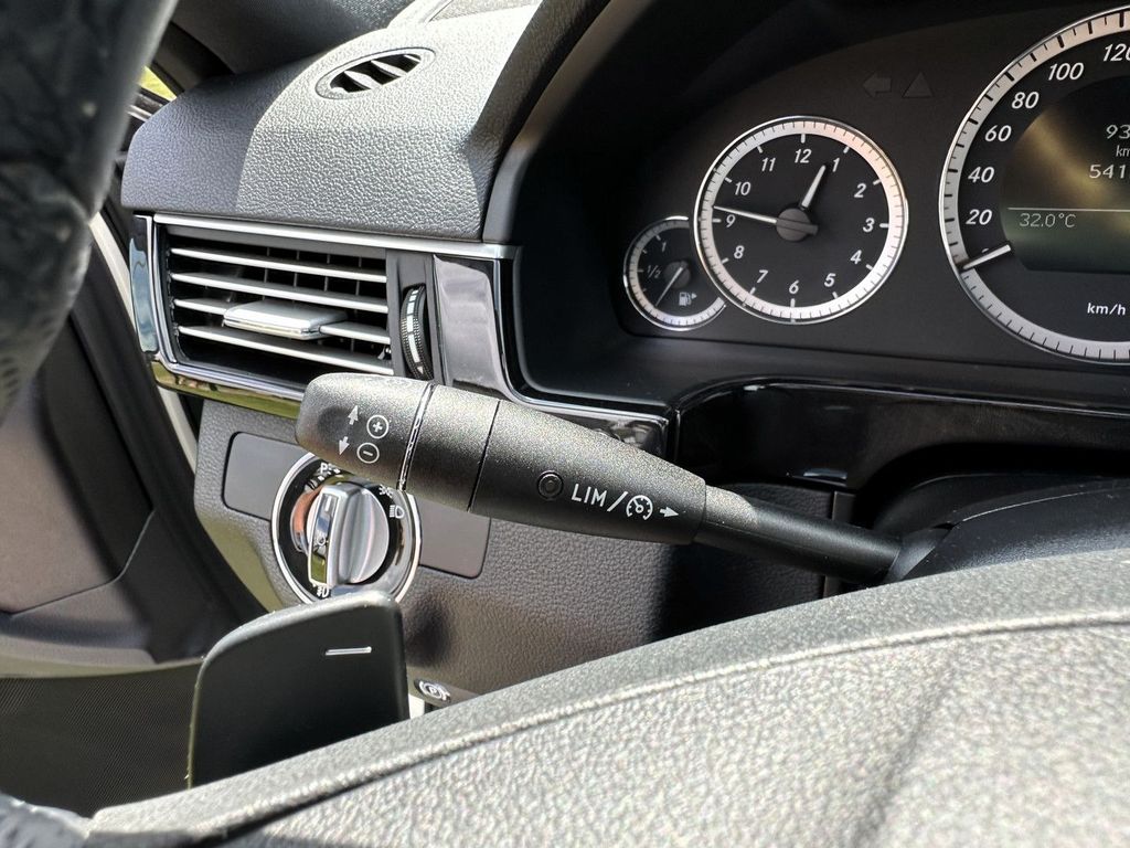 Mercedes-Benz E 500 2009