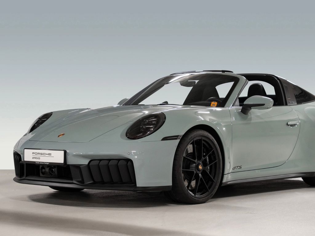 Porsche 992 2024