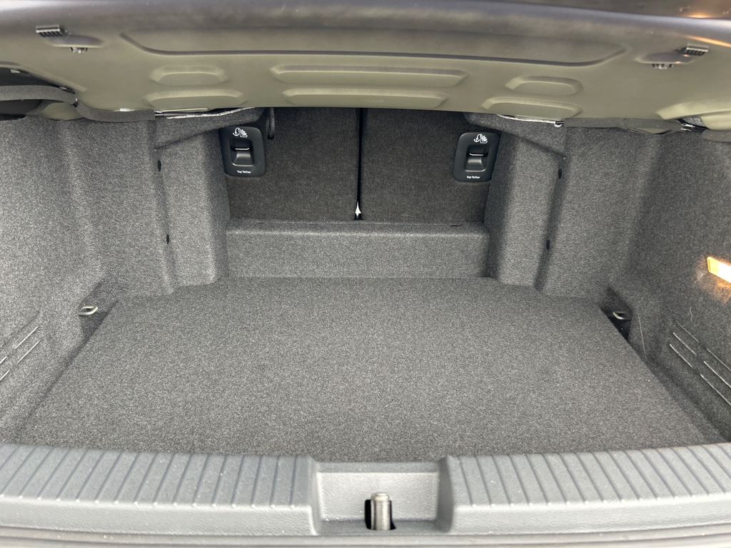 Volkswagen T-Roc 2024