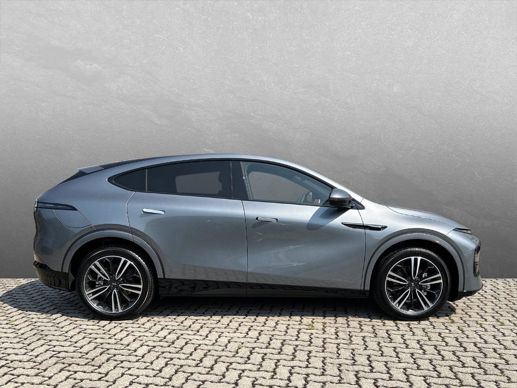 XPENG G6