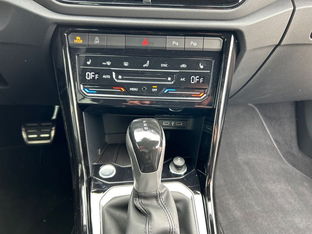 Volkswagen T-Roc 2024