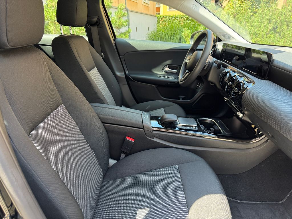 Mercedes-Benz A 250 2021