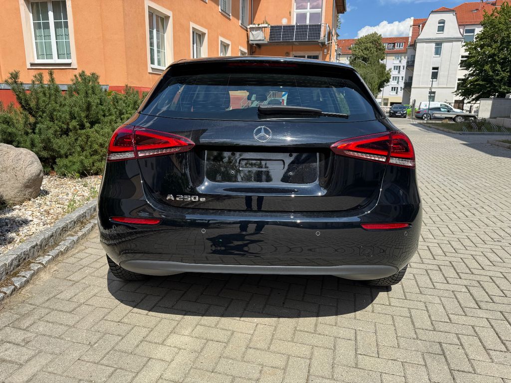Mercedes-Benz A 250 2021