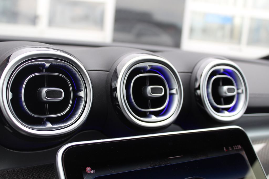 Mercedes-Benz CLE 200 2024