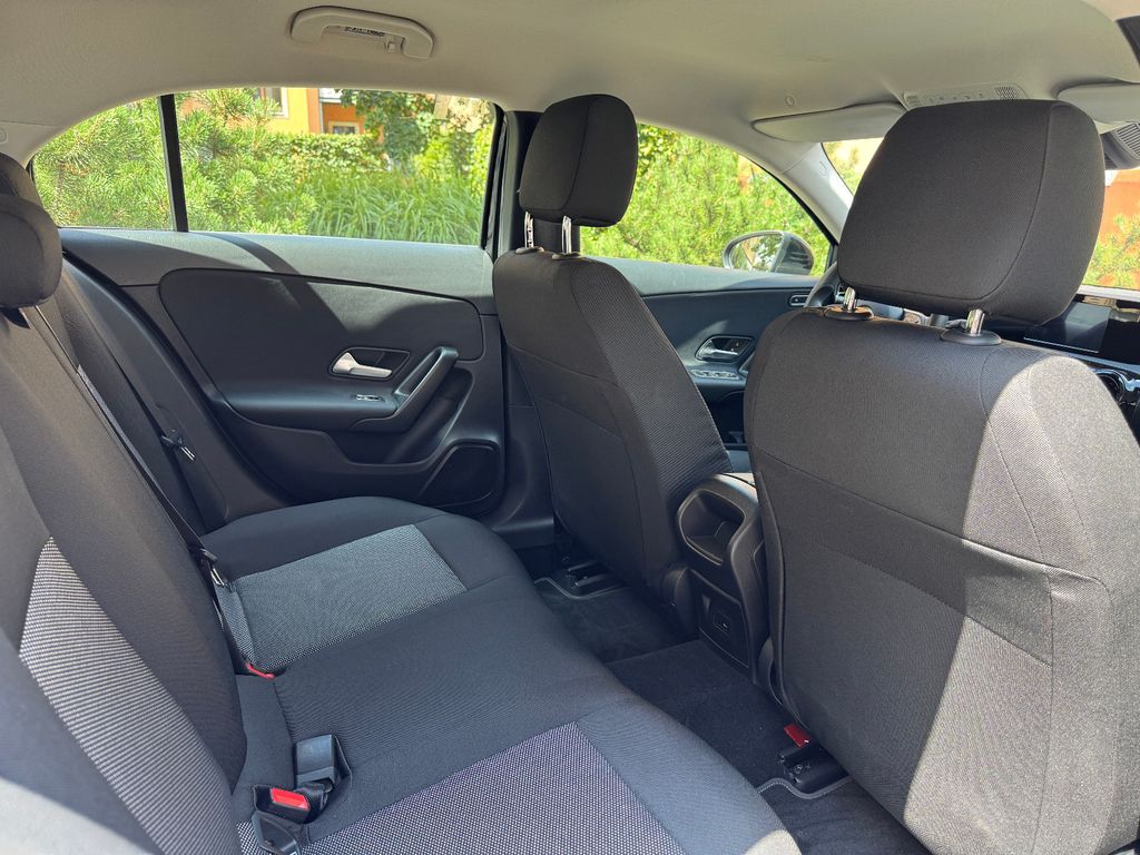 Mercedes-Benz A 250 2021