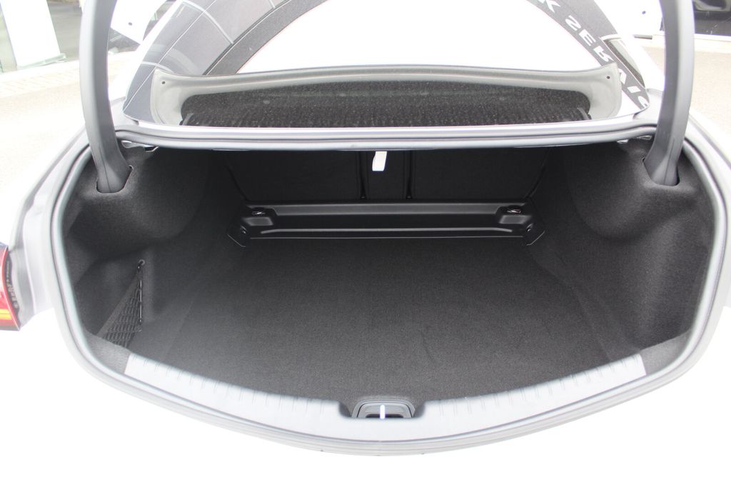 Mercedes-Benz CLE 200 2024