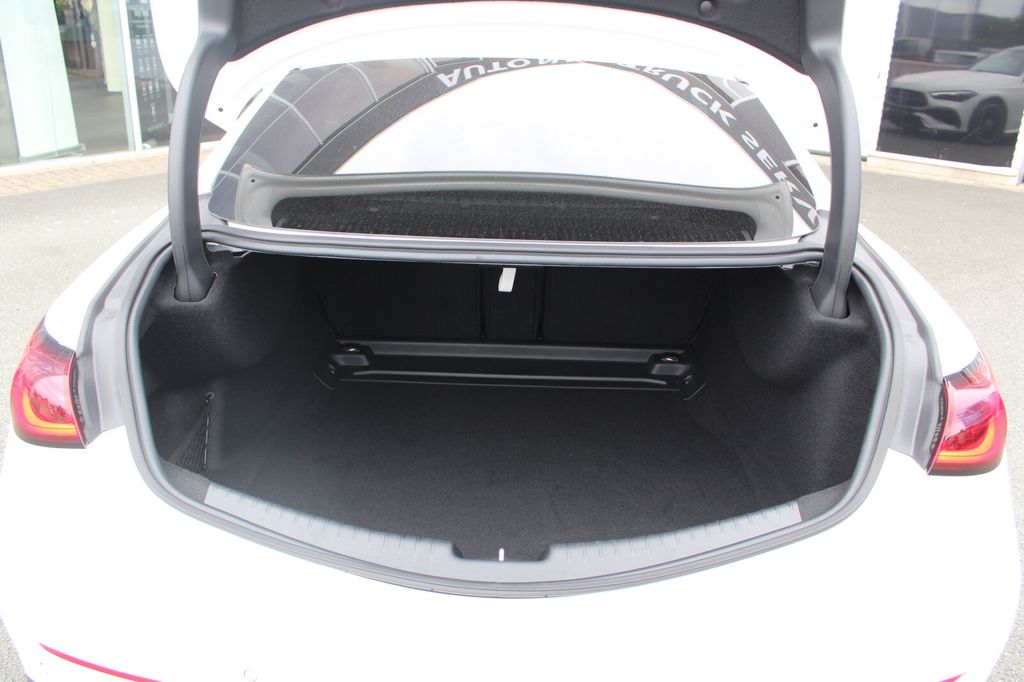 Mercedes-Benz CLE 200 2024