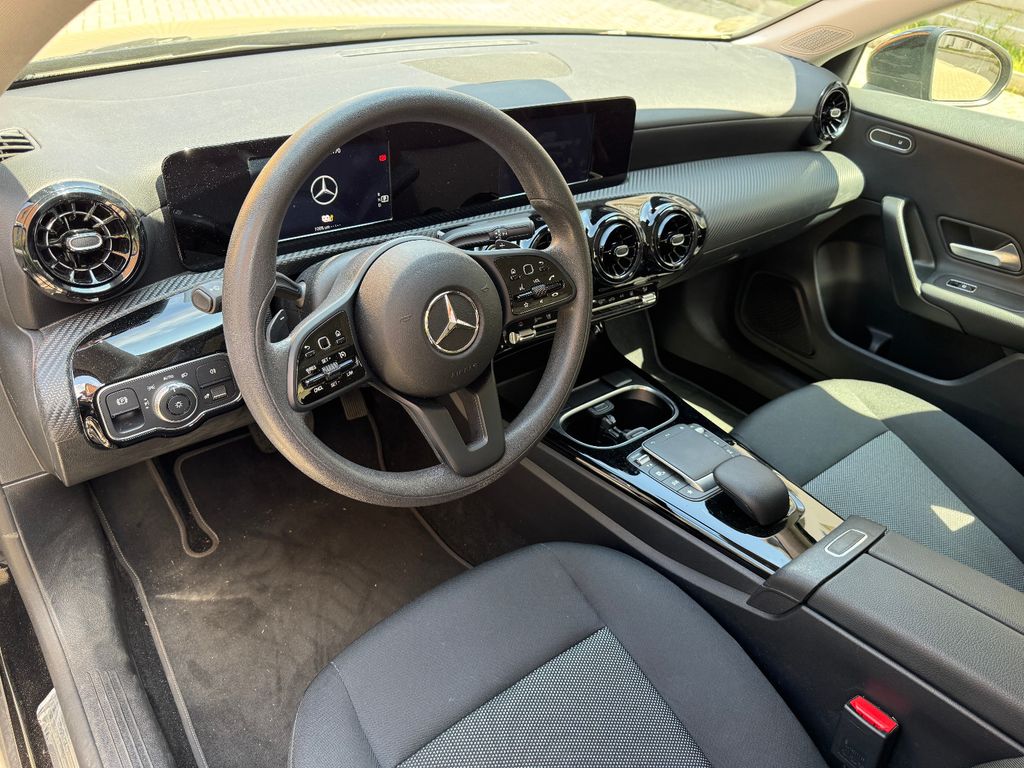 Mercedes-Benz A 250 2021