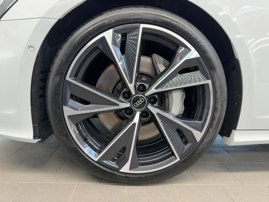 Audi A6 2025