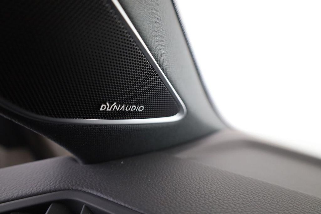 Volkswagen Touareg 2025