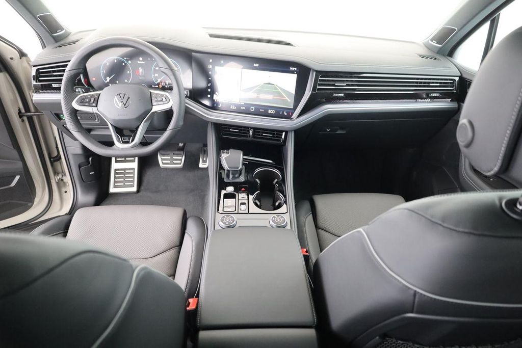 Volkswagen Touareg 2025