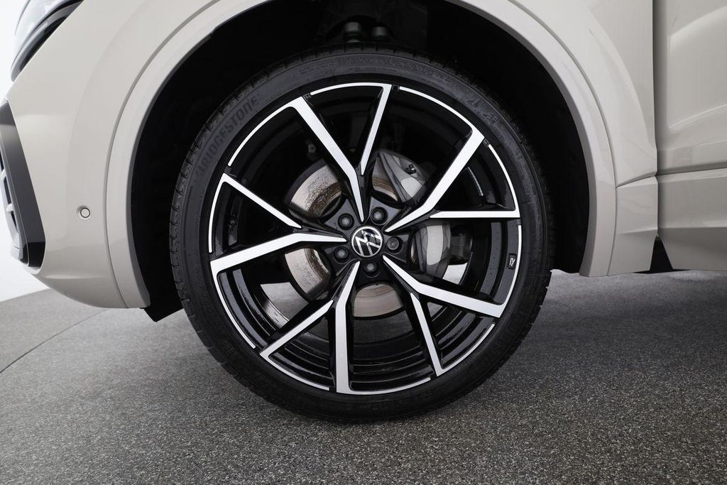 Volkswagen Touareg 2025