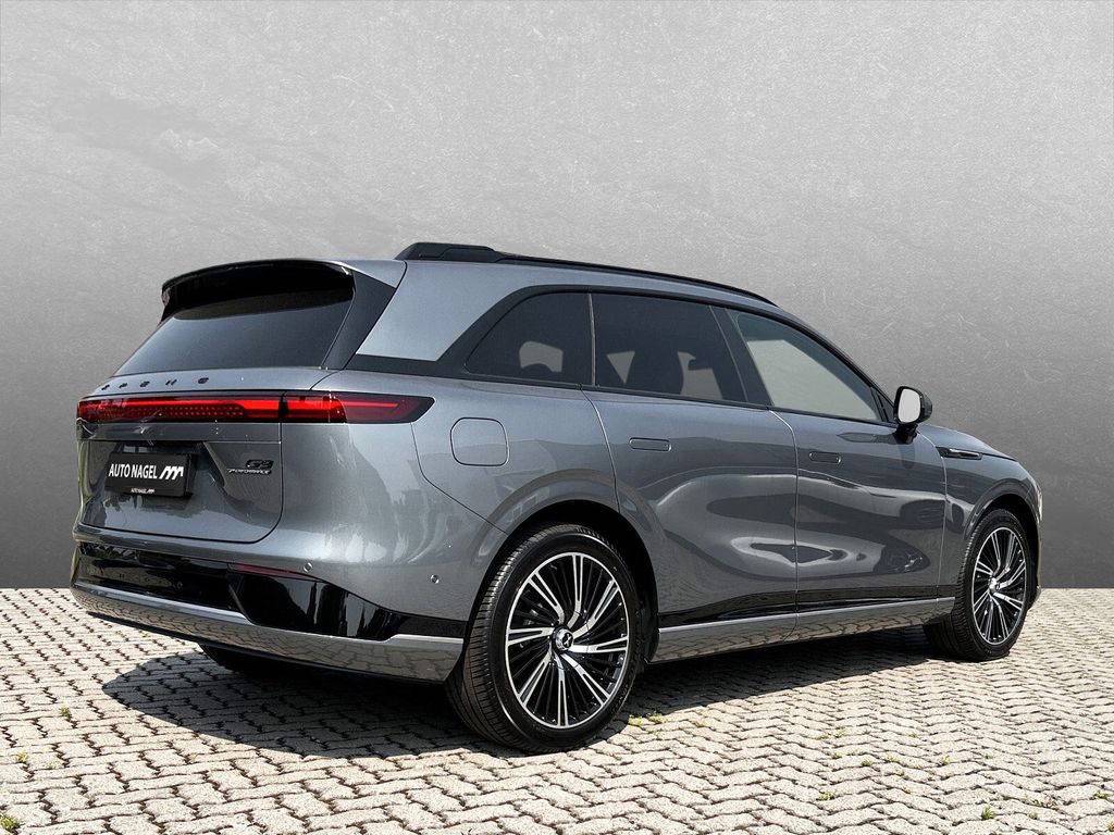 XPENG G9