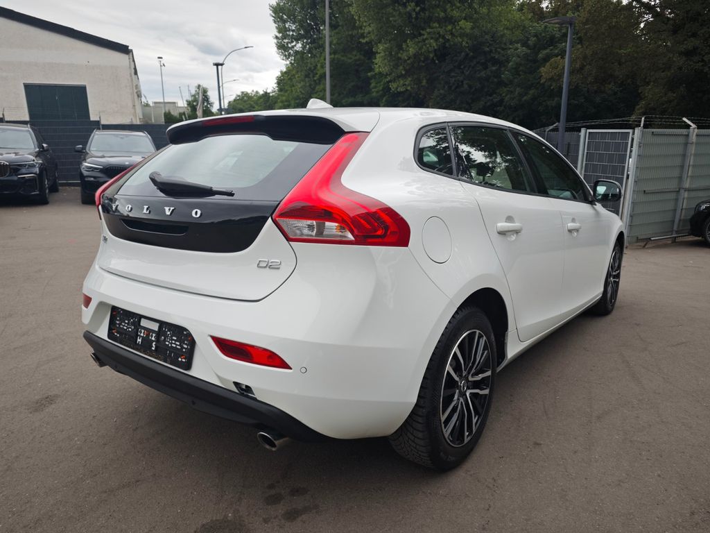Volvo V40 2019