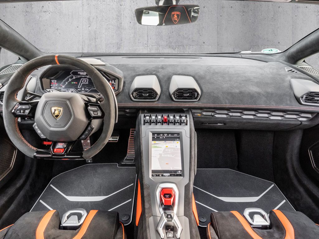 Lamborghini Huracán 2024