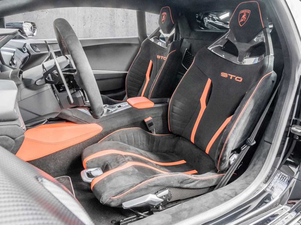 Lamborghini Huracán 2024