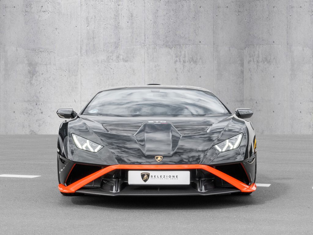 Lamborghini Huracán 2024