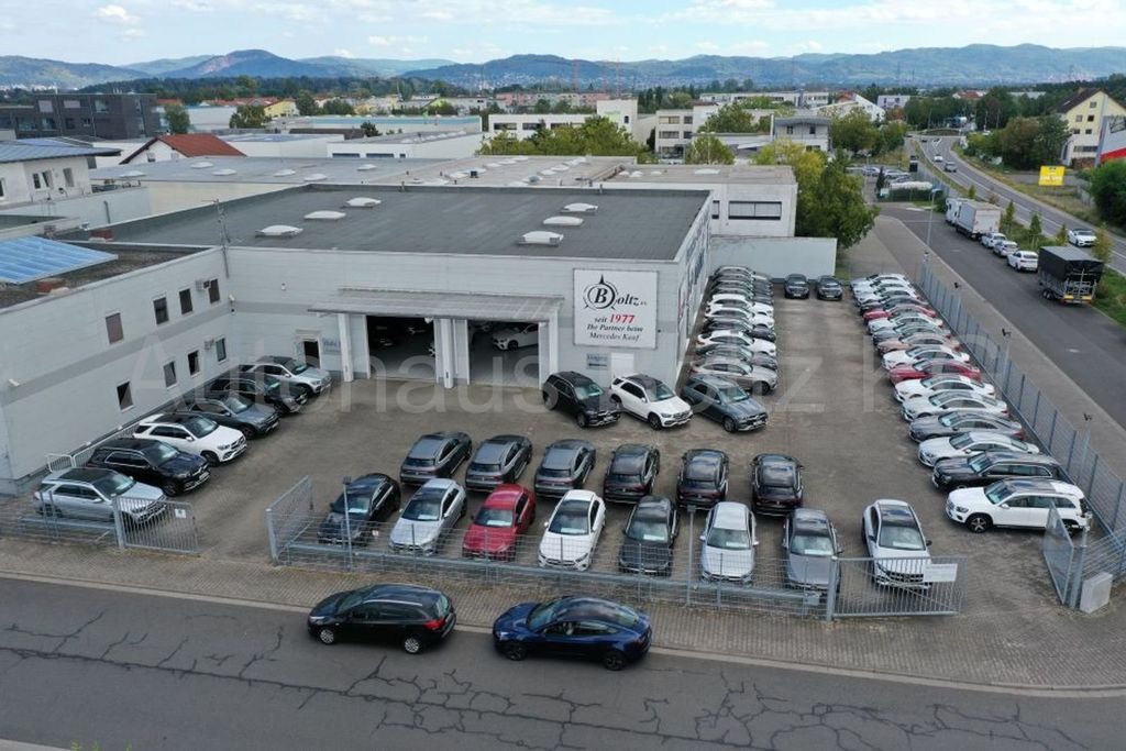 Mercedes-Benz CLA 180 2024