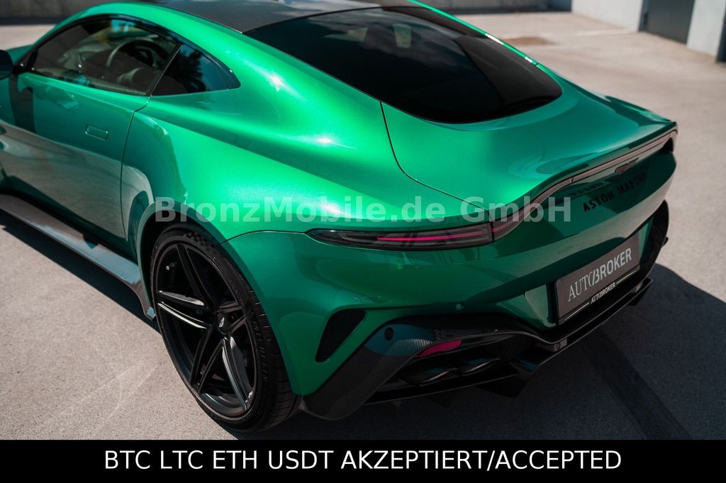 Aston Martin V8 Vantage 2024