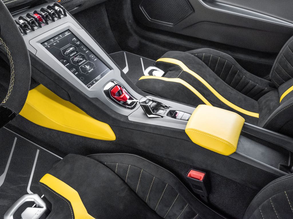 Lamborghini Huracán 2024