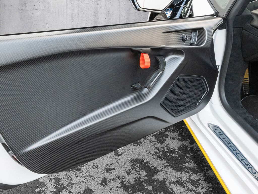 Lamborghini Huracán 2024