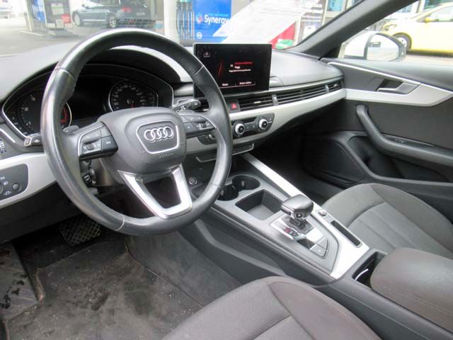 Audi A4 2021
