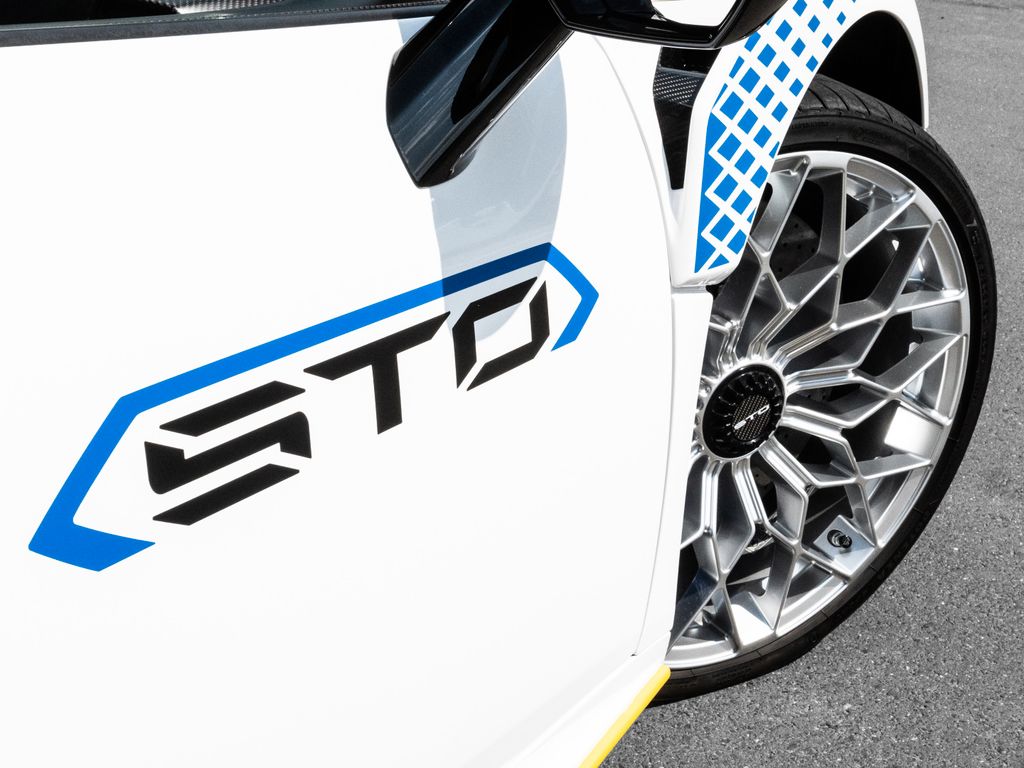 Lamborghini Huracán 2024