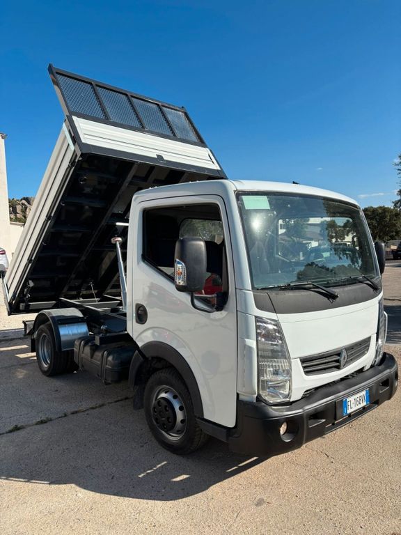 Nissan Cabstar 2017