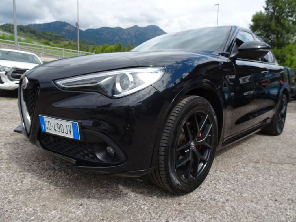 Alfa Romeo Stelvio 2020