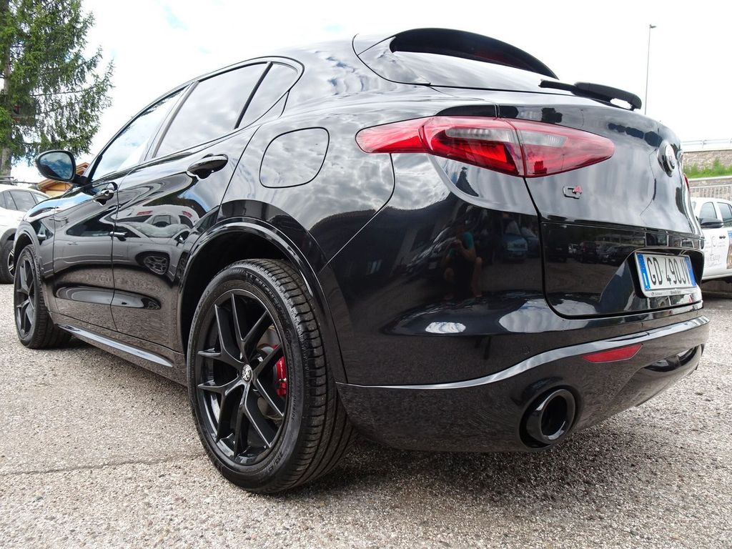 Alfa Romeo Stelvio 2020