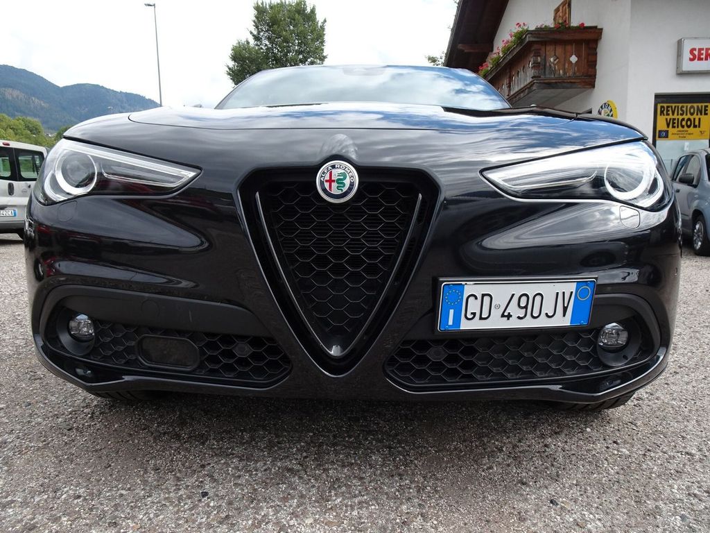 Alfa Romeo Stelvio 2020