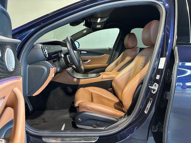 Mercedes-Benz E 300 2022