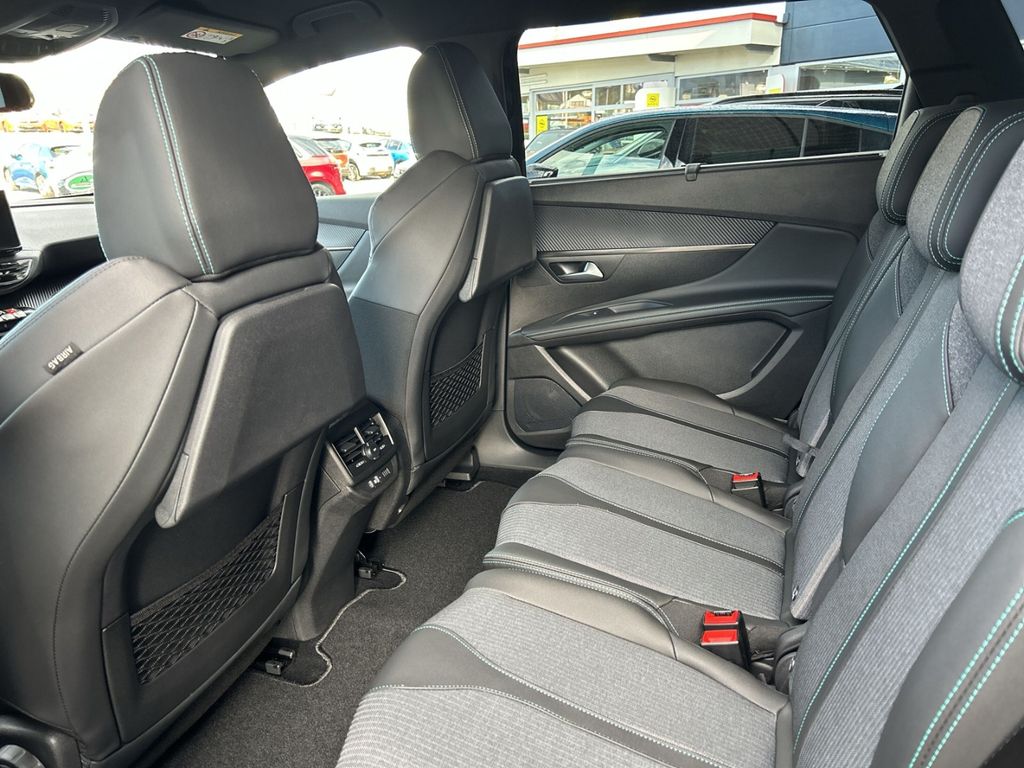 Peugeot 5008 2025