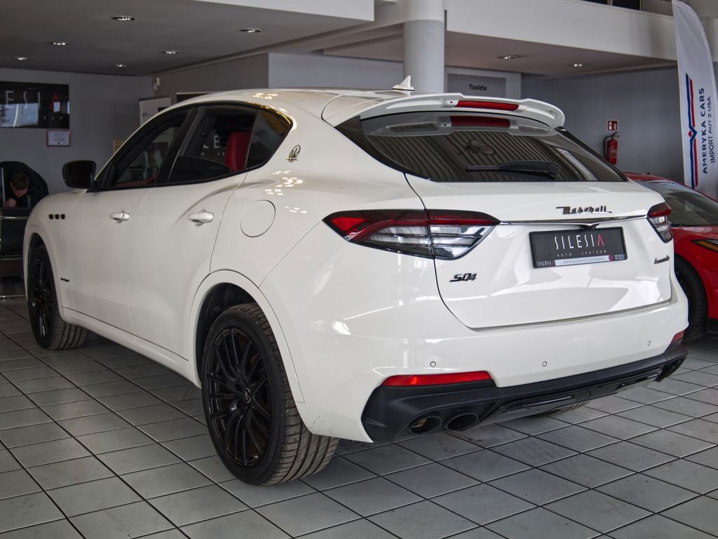 Maserati Levante 2021