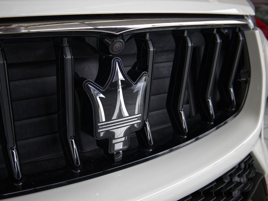 Maserati Levante 2021