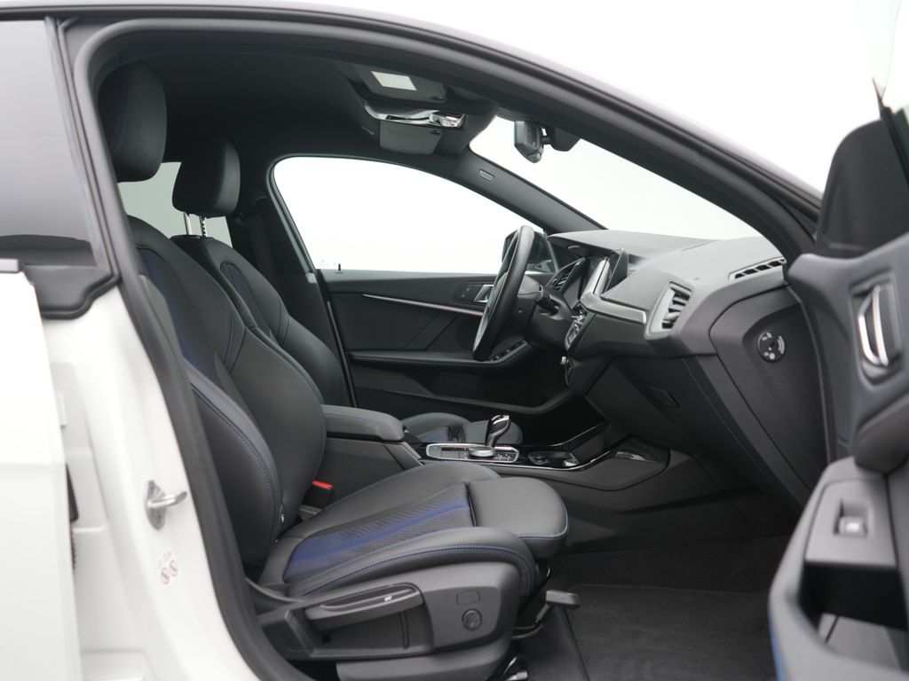 BMW 218 Gran Coupé 2023