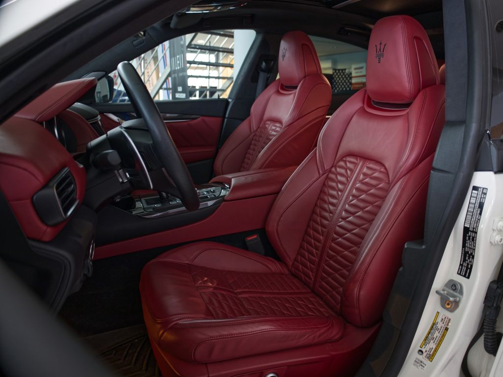 Maserati Levante 2021