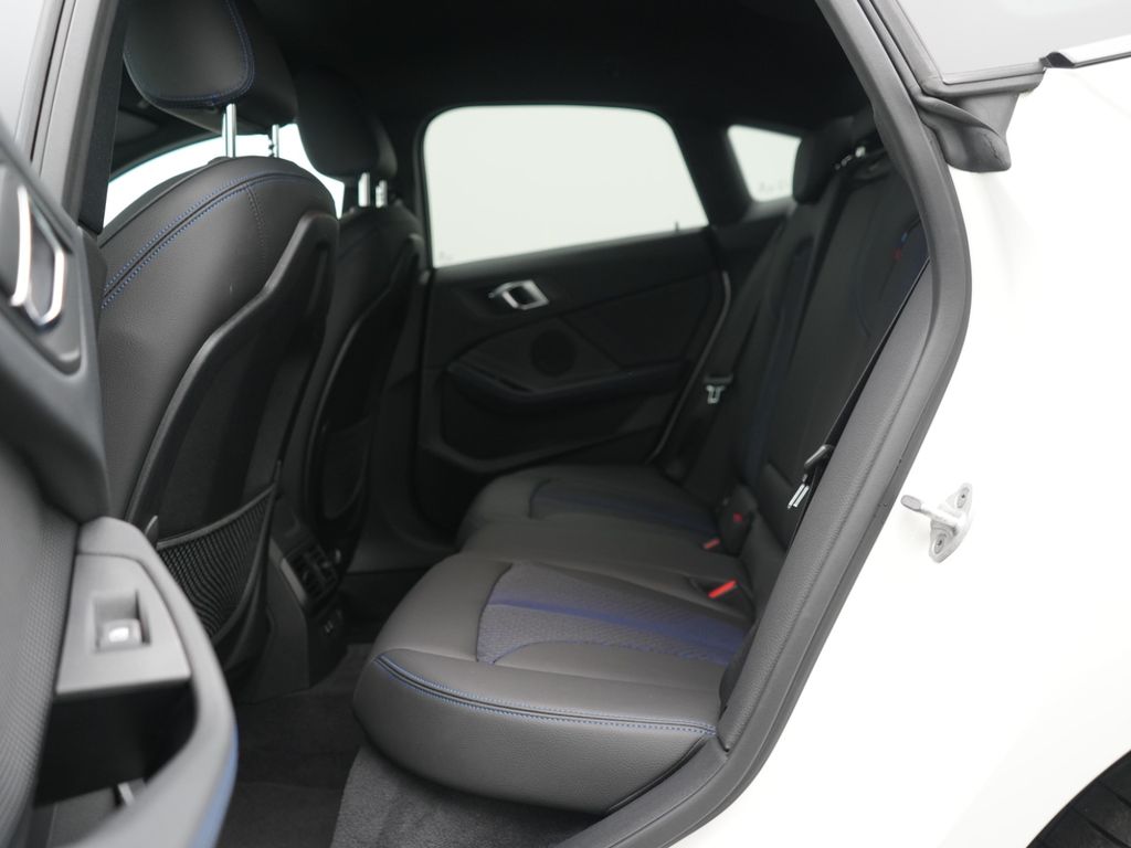 BMW 218 Gran Coupé 2023