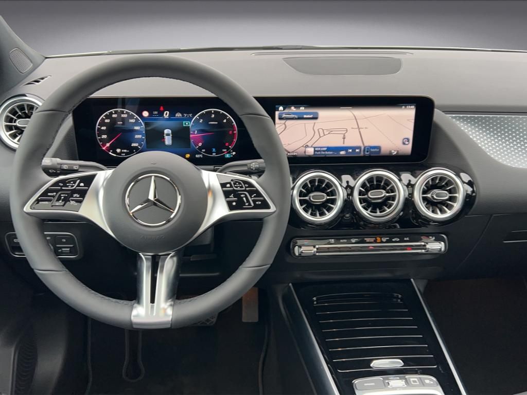 Mercedes-Benz B 200 2025