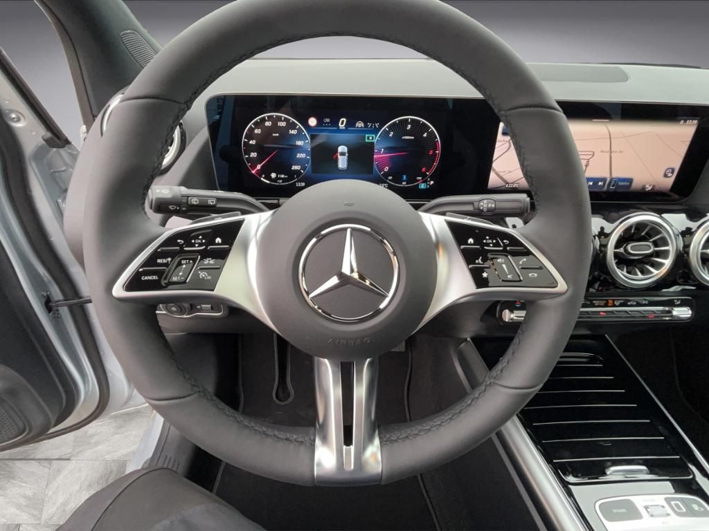 Mercedes-Benz B 200 2025