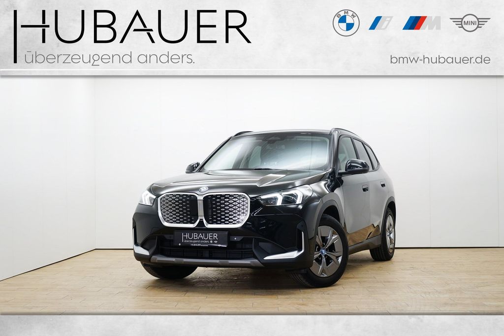 BMW iX1 2024