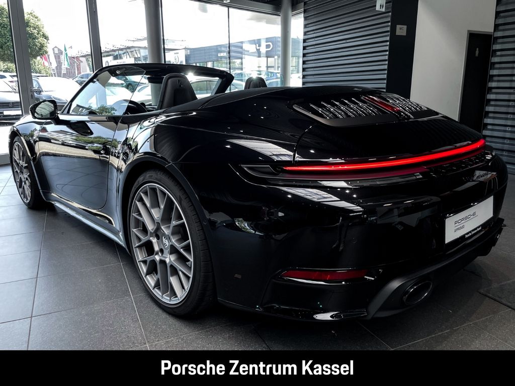 Porsche 992 2025