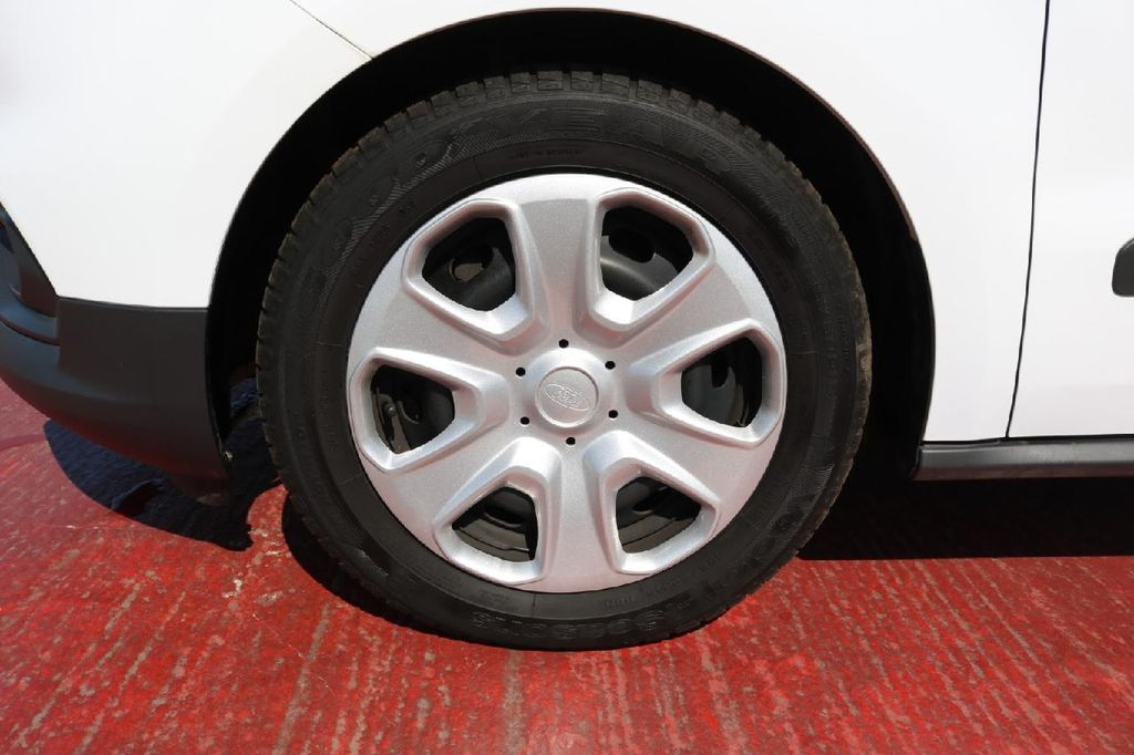 Ford Transit Courier 2022